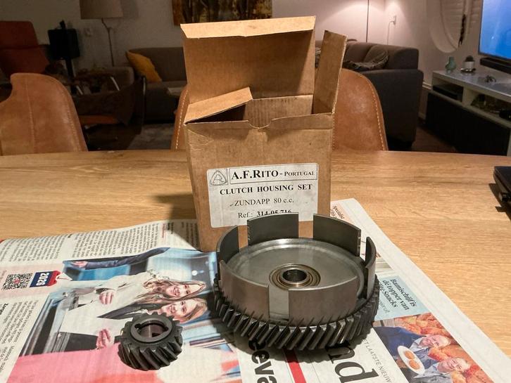 Rito Clutch housing set voor Zundapp KS80 blok (314-05.716), Fietsen en Brommers, Brommeronderdelen | Zundapp, Zo goed als nieuw