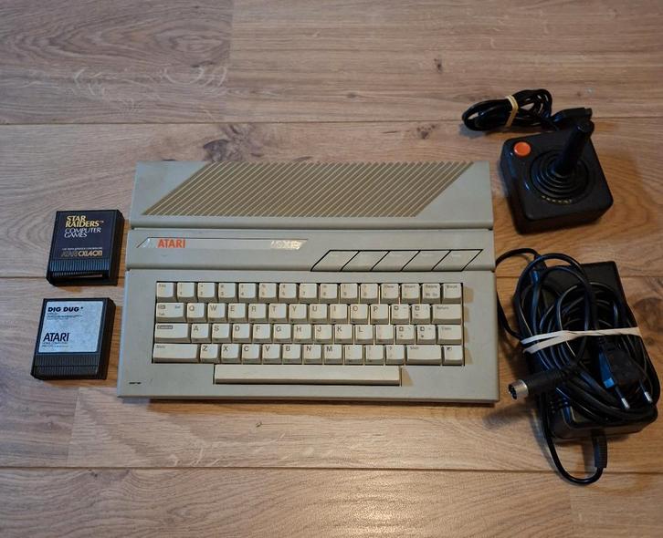 Atari 65XE, Computers en Software, Vintage Computers, Verzenden