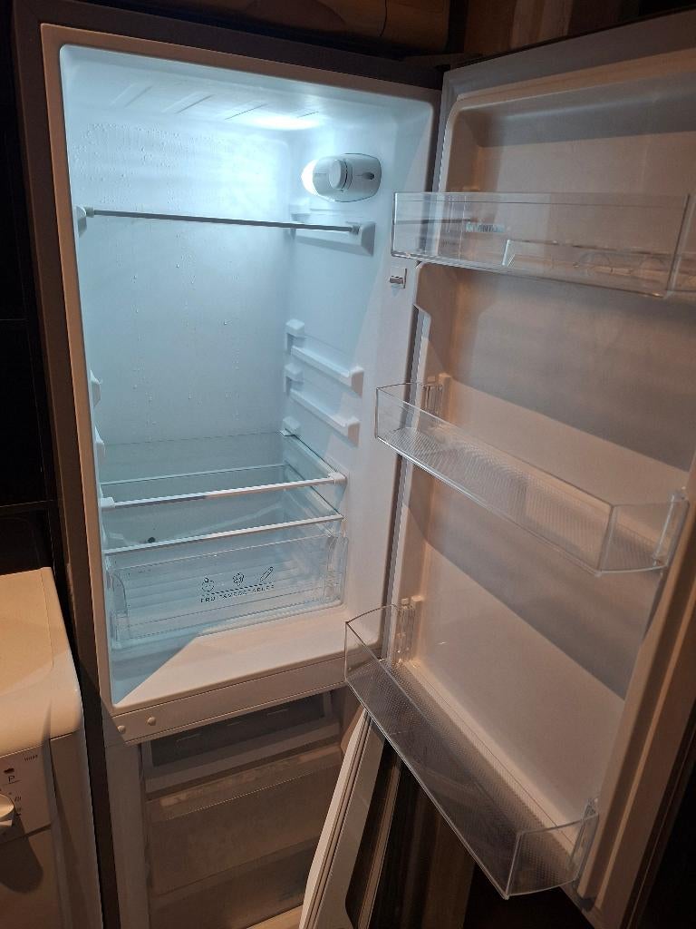 Koelkast, Witgoed en Apparatuur, Ophalen, 150 tot 200 liter, Gebruikt, 140 tot 160 cm