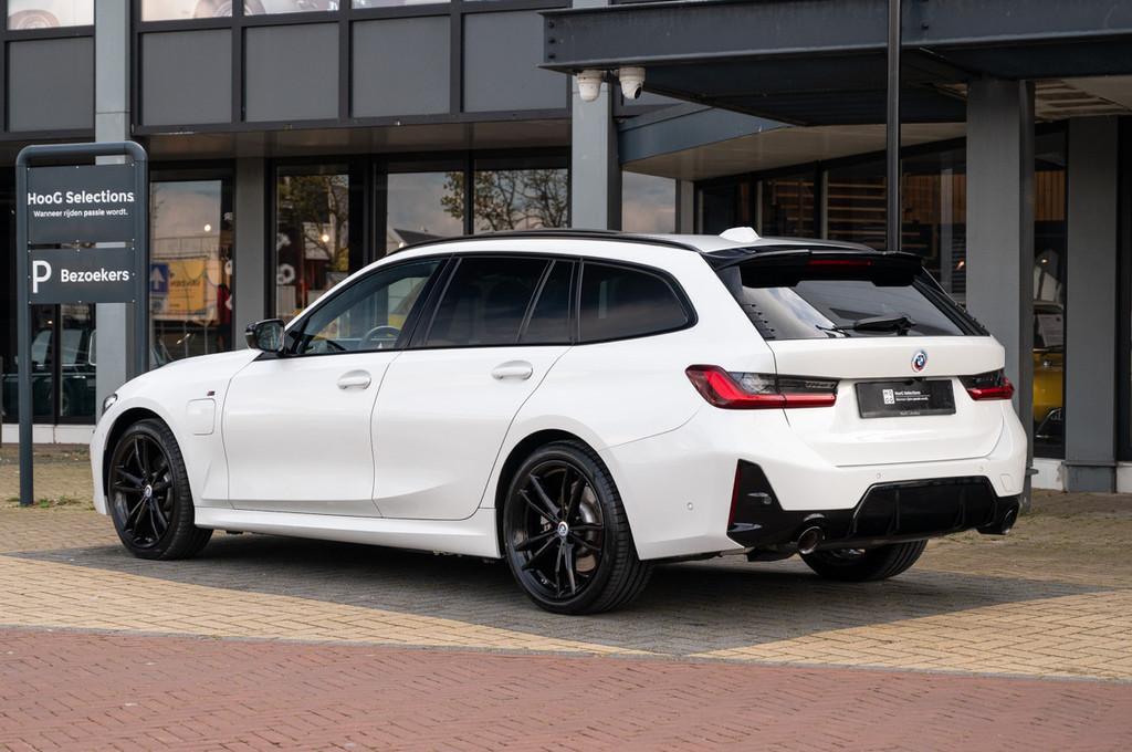 BMW 3-serie 330e M-Performance G21 Touring LCI (bj 2022), Auto's, Automaat, 1998 cc, 1800 kg, Gebruikt