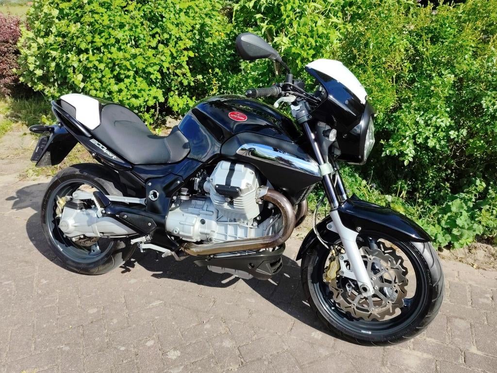 Moto Guzzi Breva 1200 Sport 2007, Cardan-aandrijving, 2 cilinders, Occasion, Motorrijbewijs A