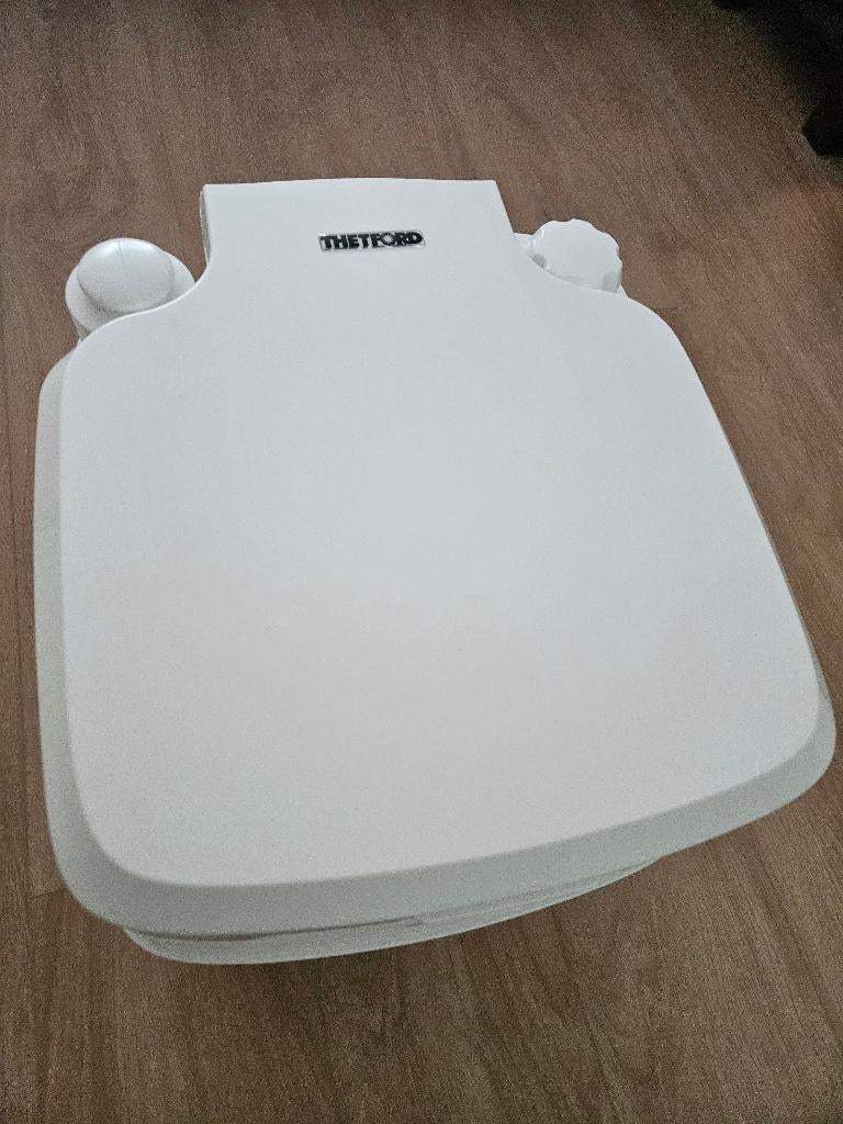 Porta potti, Caravans en Kamperen, Kampeeraccessoires, Ophalen of Verzenden, Zo goed als nieuw