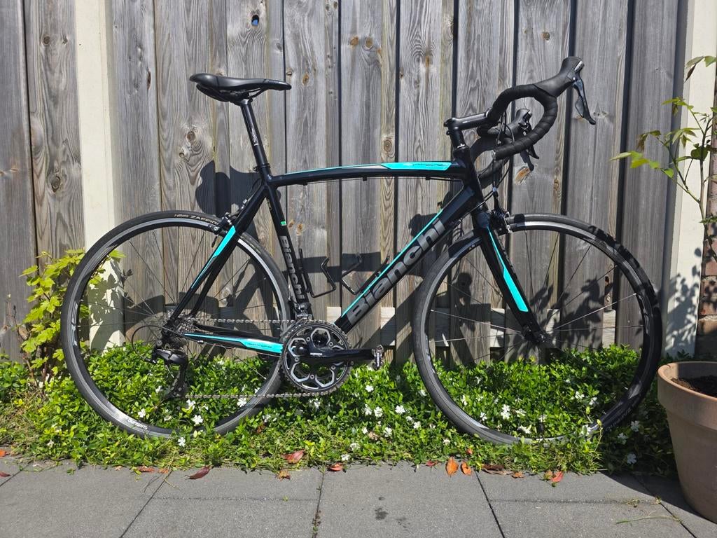 Bianchi Via Nirone 7 racefiets - Shimano 105 - maat 57, Fietsen en Brommers, Fietsen | Racefietsen, Aluminium, Zo goed als nieuw