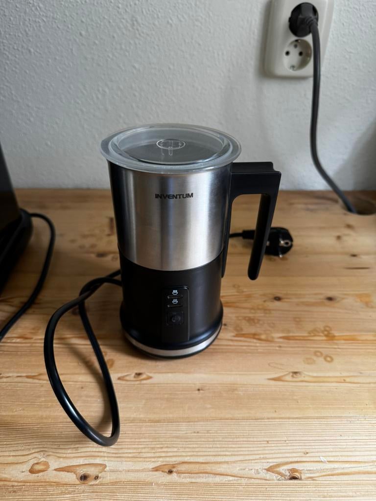 Goed werkende melkschuimer, Witgoed en Apparatuur, Melkopschuimers, Ophalen, Zo goed als nieuw