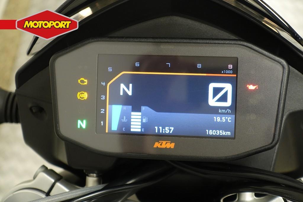 KTM 690 Duke (bj 2018), E 3
A-5230  Mattighofen, AT, Bedrijf, Toermotor, KTM Motorcycles GmbH