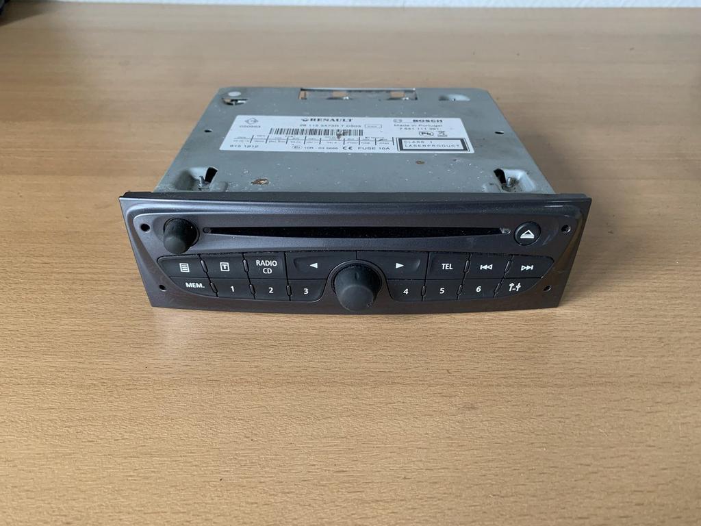radio CD origineel renault clio 2005 tot 2014 281155473R, Gebruikt, -, -, Ophalen of Verzenden