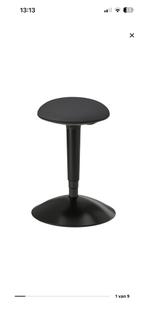 Nilserik Ikea Sta & zit kruk zwart/donkergrijs lichtgewicht, 1 kruk, Ophalen of Verzenden, Zo goed als nieuw, 60 tot 90 cm