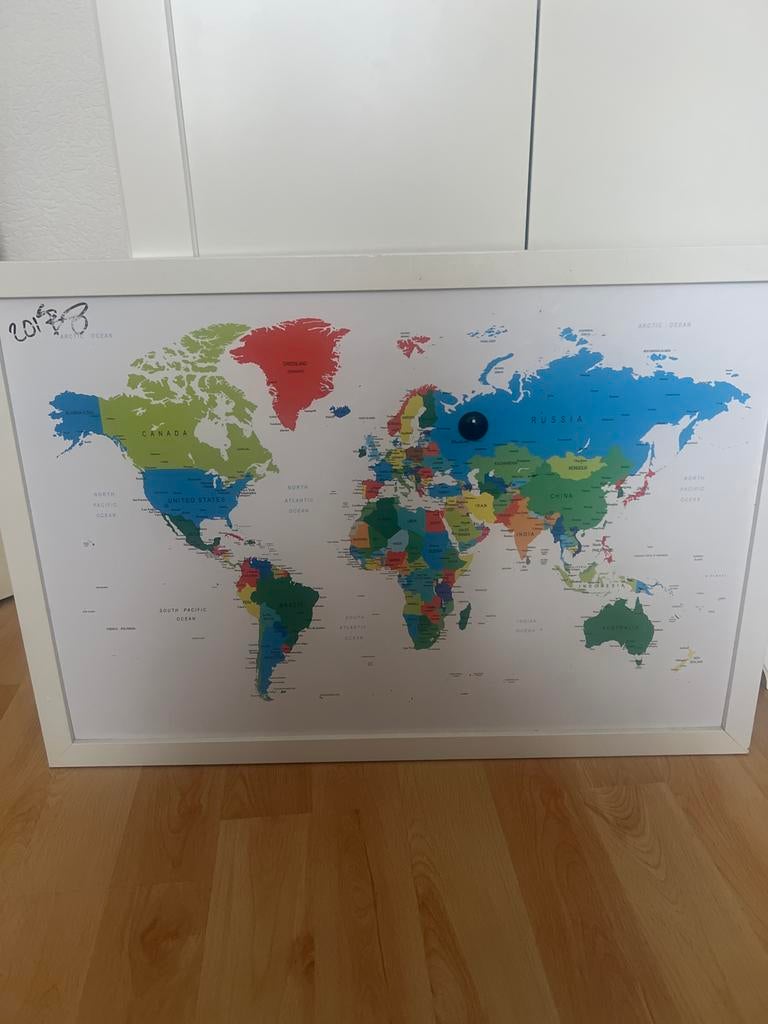 Wereldkaart in lijst, Boeken, Atlassen en Landkaarten, 2000 tot heden, Landkaart, Wereld, Ophalen