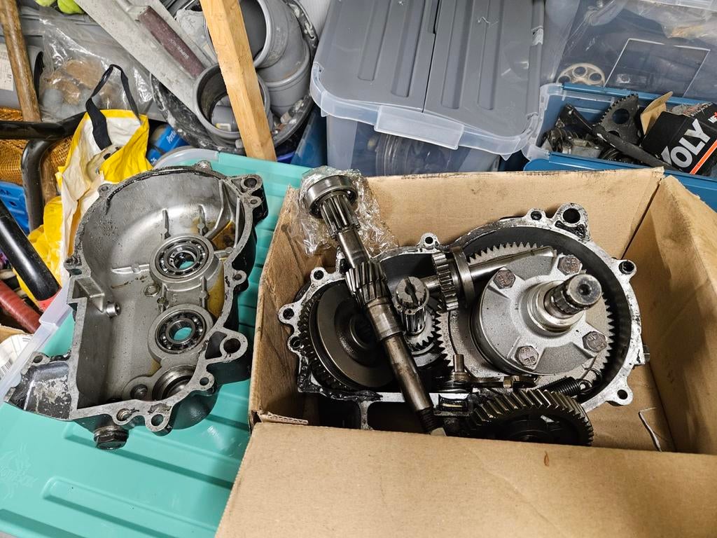 Brommobiel transmissie/bak, Ophalen of Verzenden