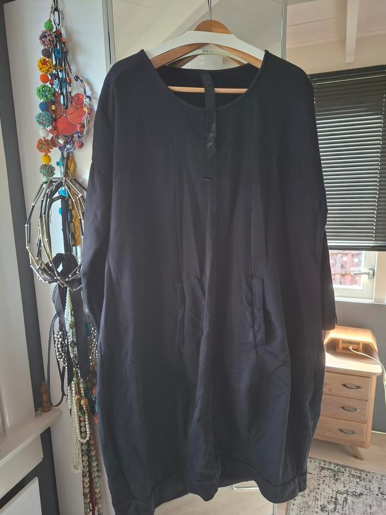 Prachtige zwarte ballonjurk van Black by K&M, Kleding | Dames, Jurken, Zwart, Maat 46/48 (XL) of groter, Ophalen of Verzenden