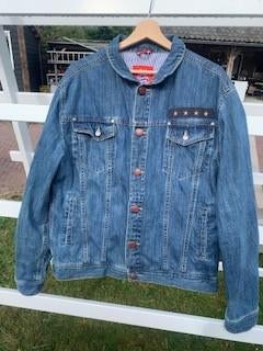 Spijkerjasje Bayern Munchen maat M, Ophalen of Verzenden, Zo goed als nieuw, Maat 48/50 (M), Blauw