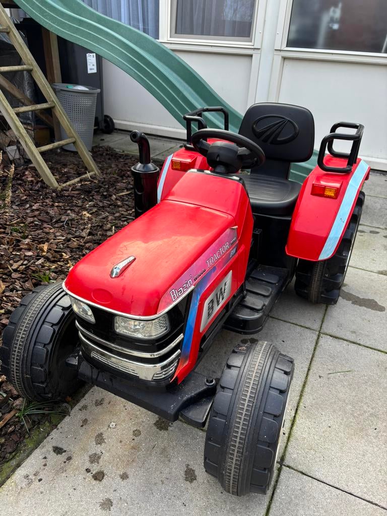 Tractor op accu, Kinderen en Baby's, Speelgoed | Buiten | Skelters, Ophalen, Gebruikt, Overige merken