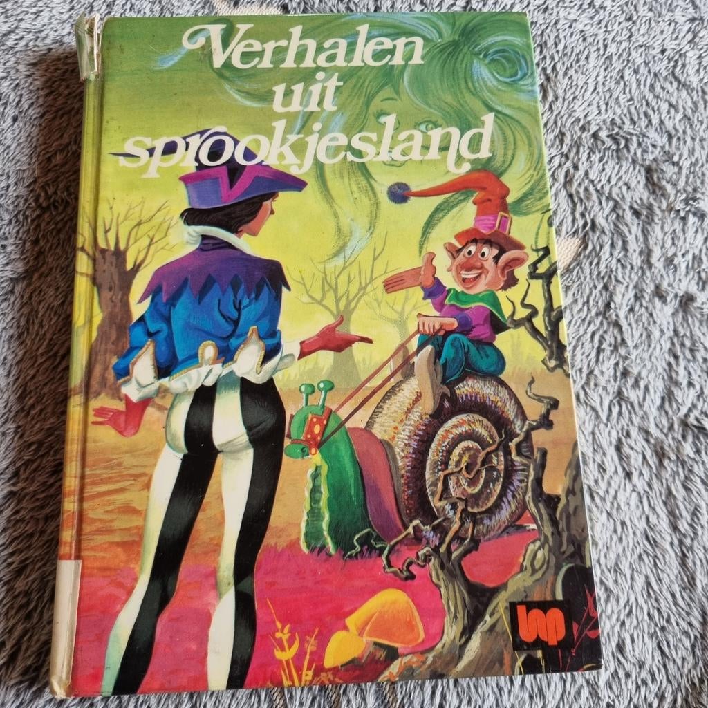 Verhalen uit sprookjesland, Ophalen of Verzenden, Gelezen