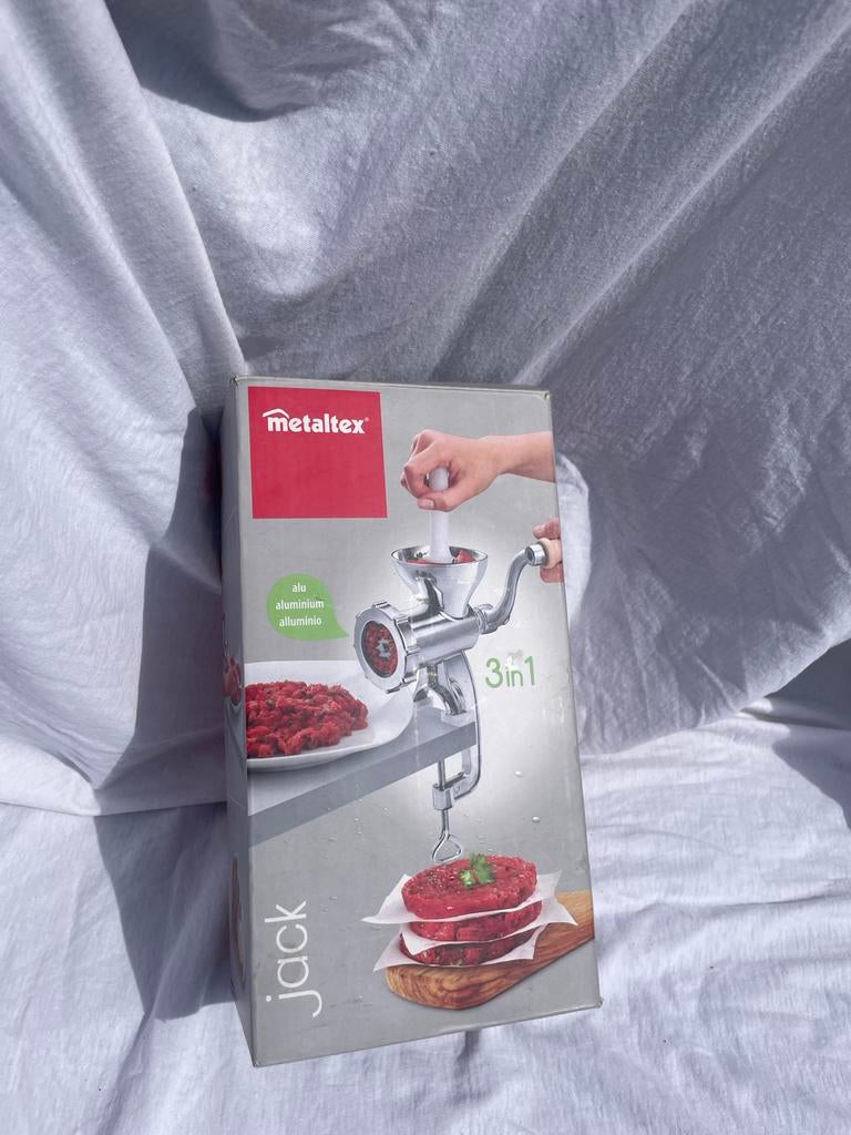Gebruikte Metaltex Jack 3-in-1 Vleesmolen,, Worstvuller, Zilver, Ophalen of Verzenden, Metaal, Overige merken