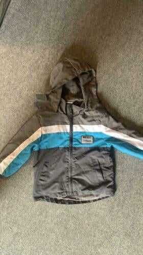 Leuke zomerjas maat 104, Kinderen en Baby's, Kinderkleding | Maat 104, Ophalen of Verzenden, Gebruikt, Jongen, Jas