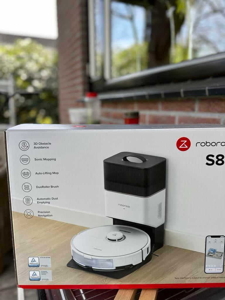 Roborock S8+ robot stofzuiger - Slechts 2 maanden oud!, Ophalen, Zo goed als nieuw, Reservoir, Robotstofzuiger