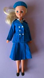 Barbie SINDY Doll KLM, Ophalen of Verzenden, Zo goed als nieuw, Barbie