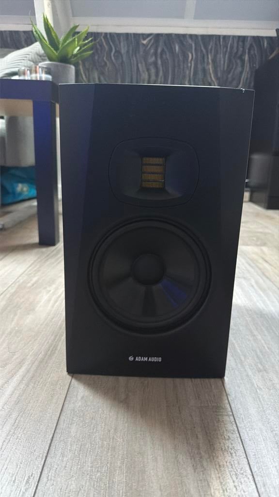 Adam audio model t7v, Overige typen, Zo goed als nieuw, Minder dan 60 watt, Ophalen