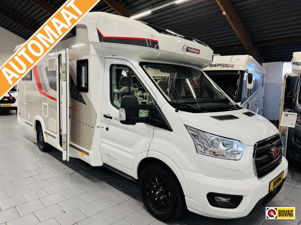 Challenger Graphite Ultimate 328 Automaat Queensbed, Automaat, Ringverwarming, Luifel, Ford