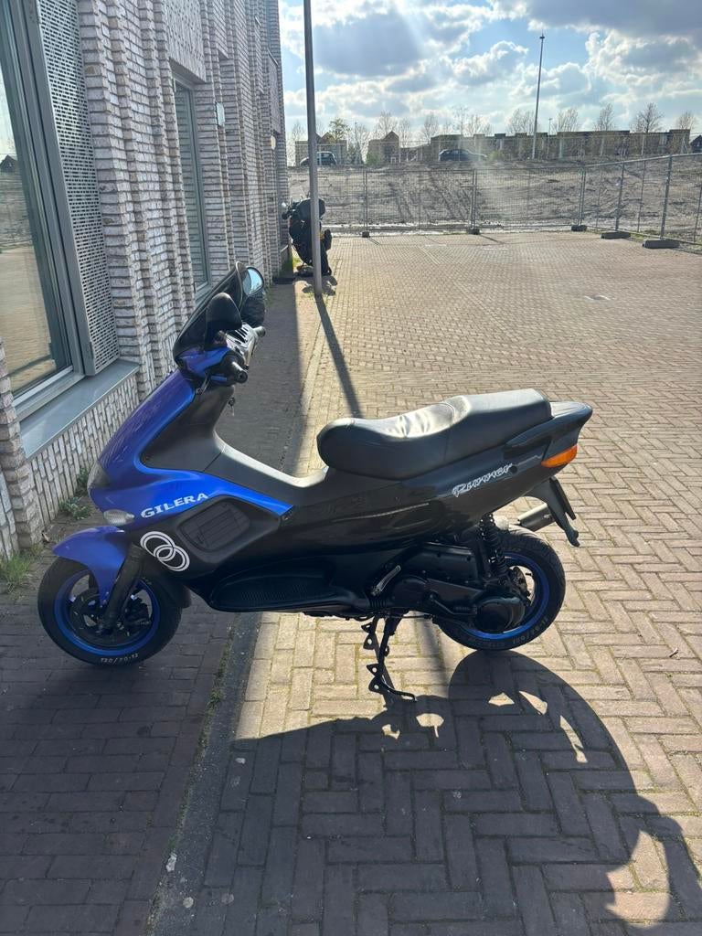Gelira runner 70cc, Fietsen en Brommers, Ophalen of Verzenden, Zo goed als nieuw