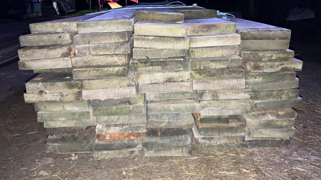 Hardhouten planken 5000x147x25, Doe-het-zelf en Verbouw, Hout en Planken, Ophalen, Gebruikt, 25 tot 50 mm, Plank