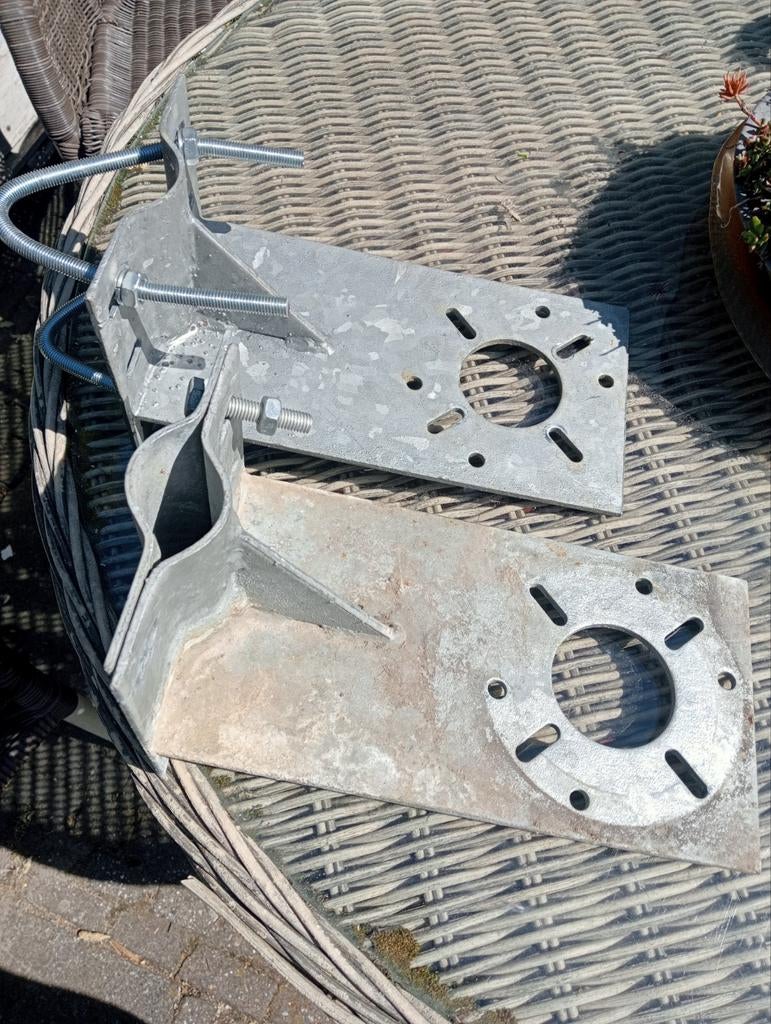 Rotor- en lagersteun, Ophalen, Antenne