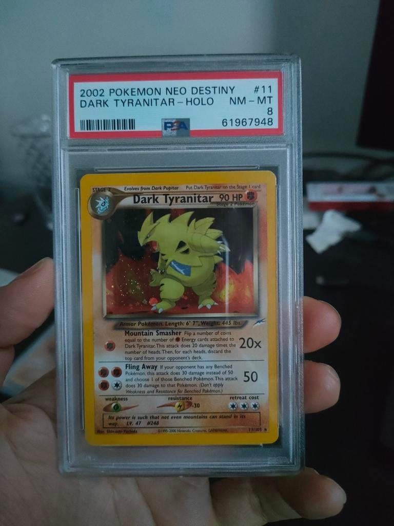 Dark tyranitar 11/105 Neo destiny PSA 8., Ophalen of Verzenden, Zo goed als nieuw
