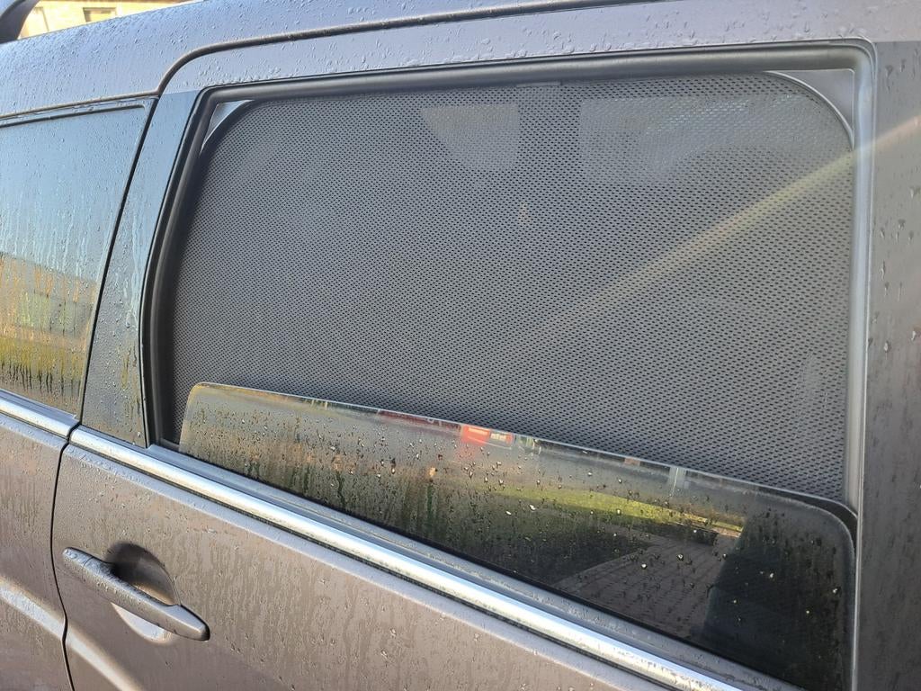 Mitsubishi outlander2, Citroën en peugeot Zonneschermen, Auto diversen, Auto-accessoires, Gebruikt, Ophalen