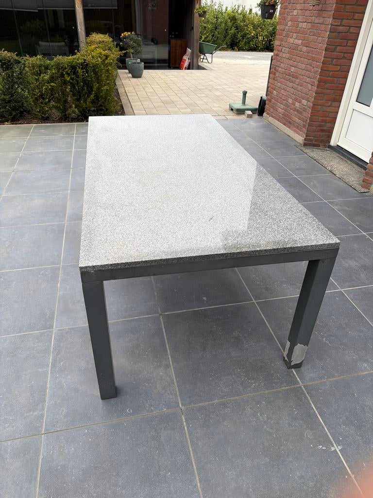 Robuuste tuintafel met granieten blad, Ophalen, Gebruikt, Rechthoekig, Metaal