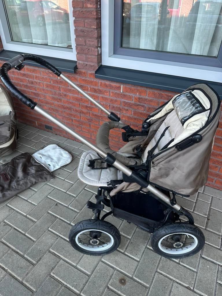 Musty Kinder/wandelwagen met voetenzak, Ophalen, Gebruikt, Luchtbanden, Combiwagen
