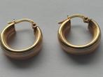 2X oorbellen 14K(585) goud 2.88 gram 1.5cm, Ophalen of Verzenden, Goud, Goud, Hangers