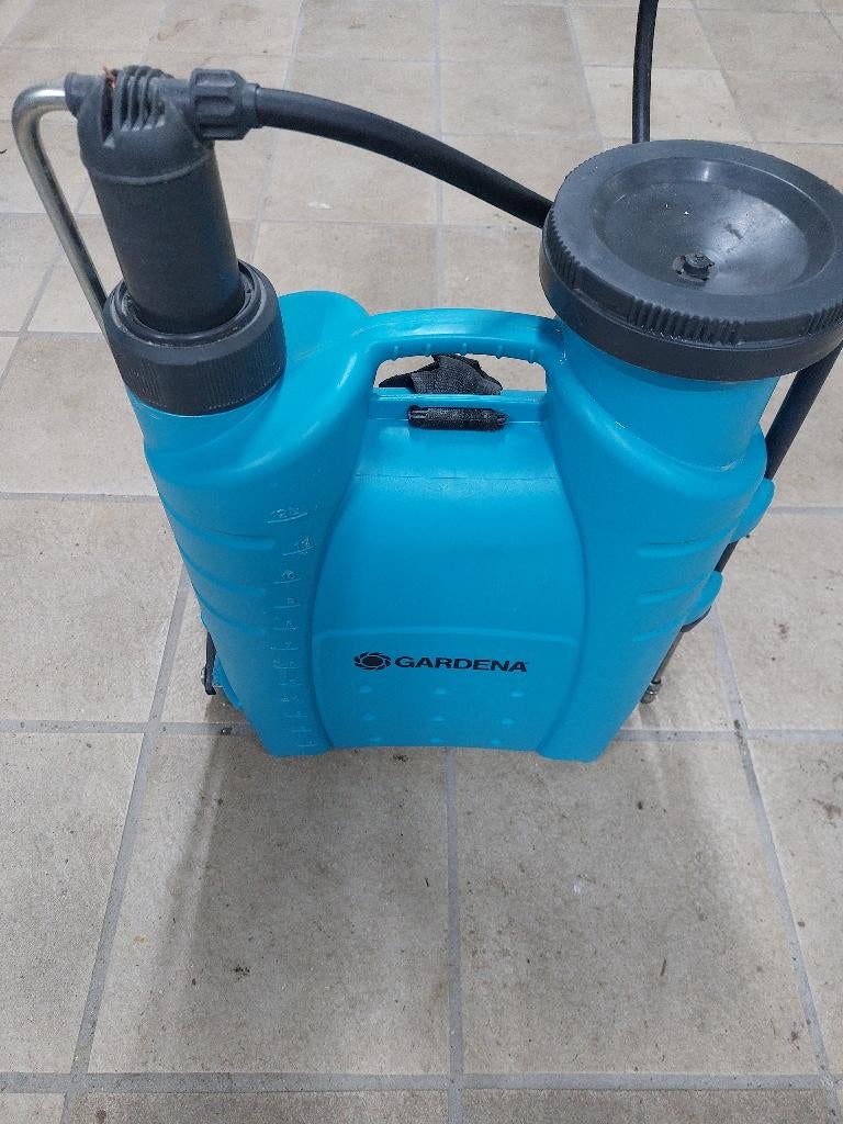 Gardena rugspuit 12 liter zo goed als nieuw, Tuin en Terras, Bestrijdingsmiddelen, Ophalen, Zo goed als nieuw, Onkruidbestrijding