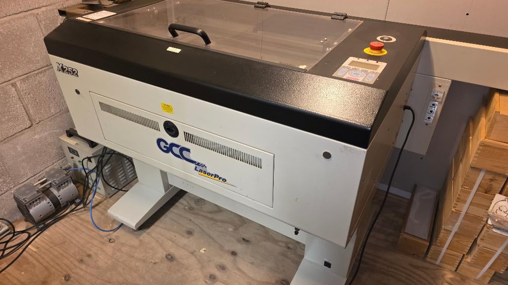 Lasergraveermachine groot X252 Laserpro, Ophalen, Zo goed als nieuw