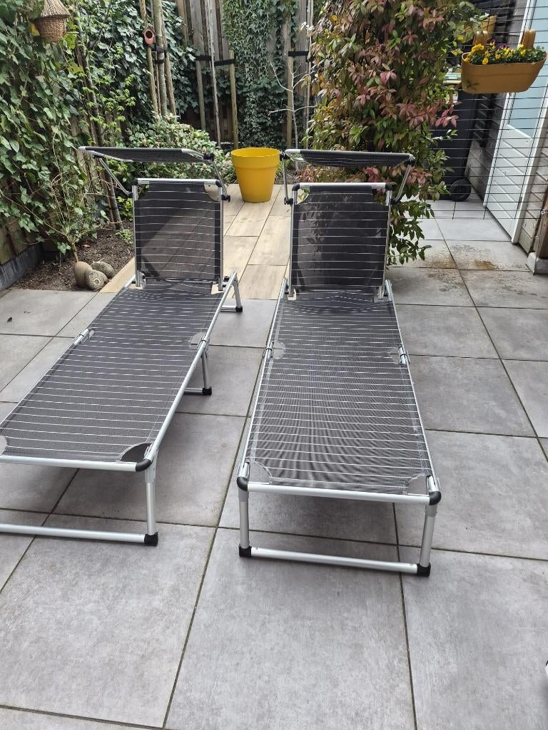 ligbedden Yisk, Tuin en Terras, Ligbedden, Ophalen, Zo goed als nieuw, Aluminium, Verstelbaar