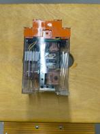 Relais / schakelaar, Ophalen of Verzenden, Gebruikt, Schakelaar