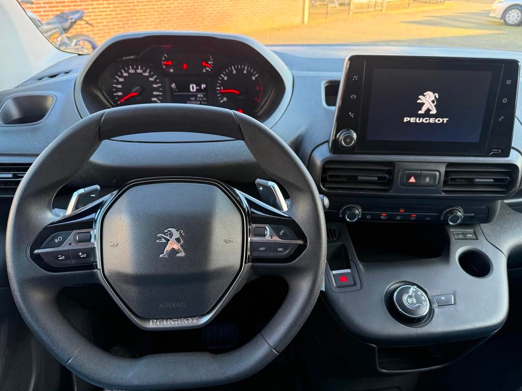 Peugeot Partner 1.5 BlueHDI Premium Long L2 navi cruise auto, Auto's, Gebruikt, Euro 6, 4 cilinders, Origineel Nederlands