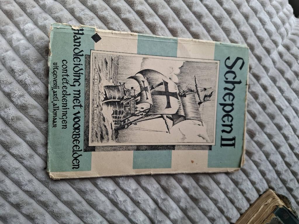 Schepen tekenen, Ophalen, Zo goed als nieuw, Boek of Gids