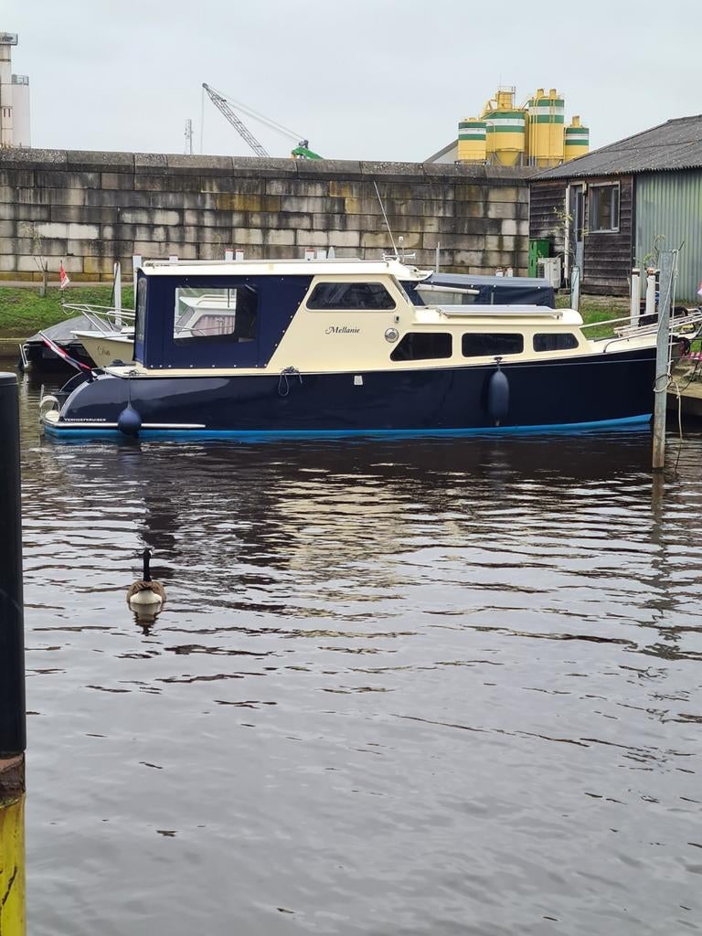 Verhoef kruiser met ligplaats, Watersport en Boten, Motorboten en Motorjachten, Gebruikt, Staal, 6 tot 9 meter, Diesel, Binnenboordmotor
