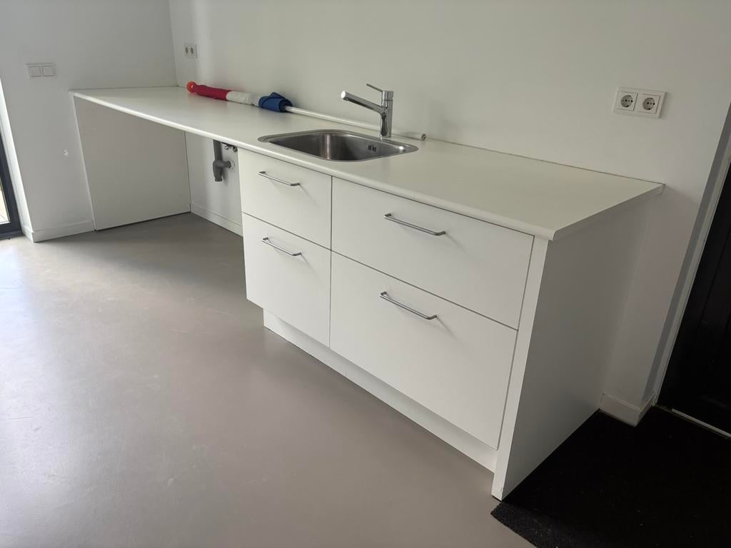 Bijkeuken, Huis en Inrichting, Keuken | Keukenelementen, Ophalen, Gebruikt, 200 cm of meer, Wit