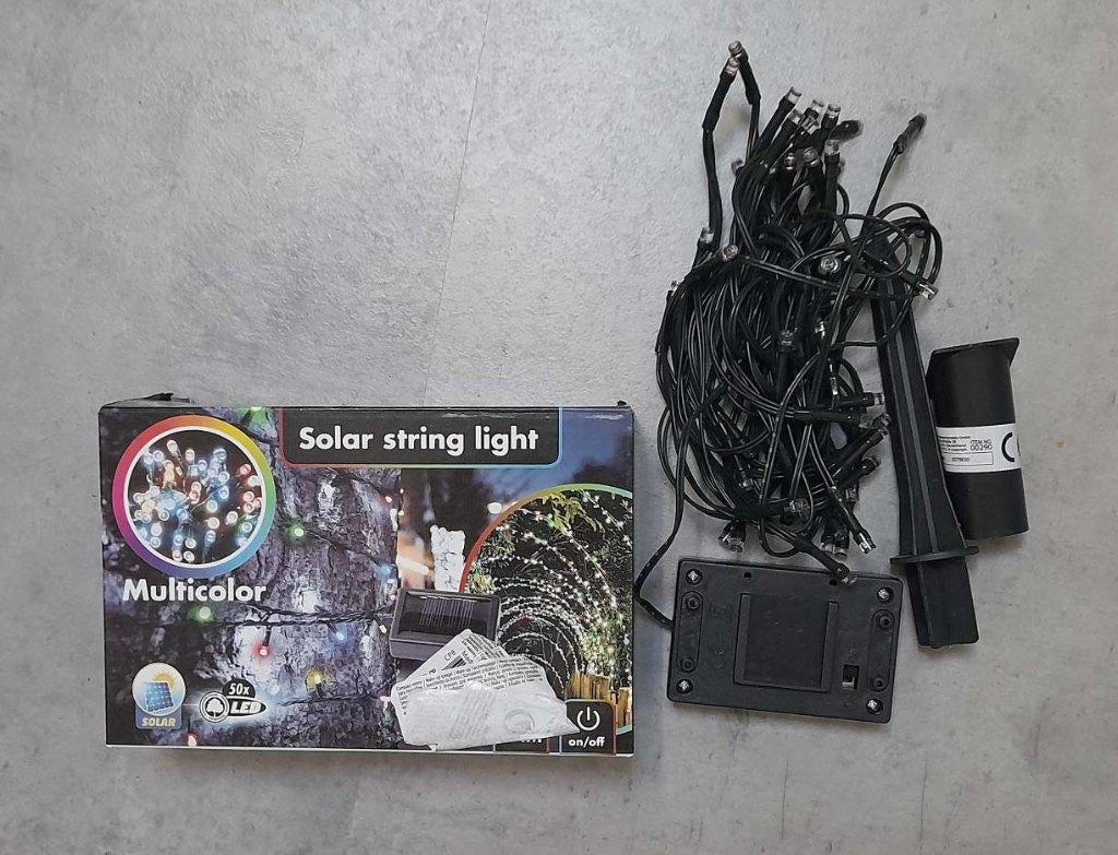 FEEST VERLICHTING: 2 slingers op solar en 2 op lichtnet, Tuin en Terras, Ophalen of Verzenden, Zo goed als nieuw, Zonne-energie