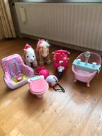 Pakket BABY born artikelen, bad, scooter, paarden, wc, stoel, Ophalen of Verzenden, Gebruikt, Babypop