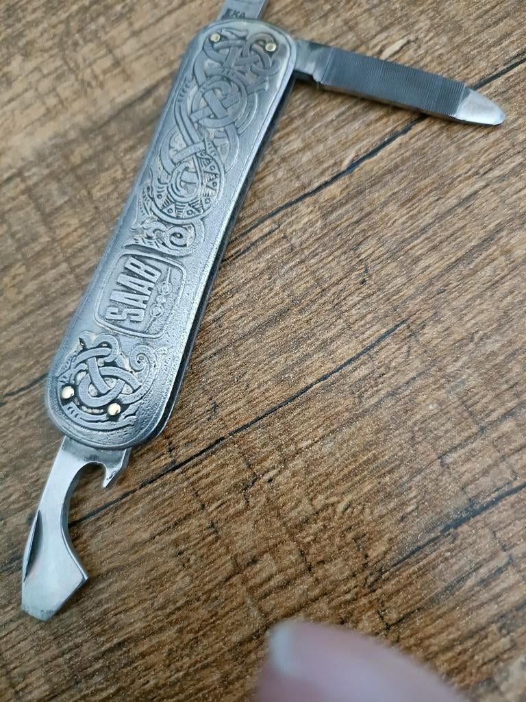 Oud Saab logo zakmes - Uniek verzamelobject, Ophalen of Verzenden, Gebruikt, Auto's