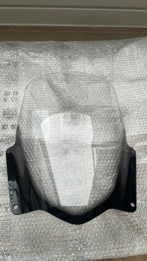 Nieuw origineel windscherm/ruit Suzuki Burgman 400 2022+, Ophalen of Verzenden, Nieuw