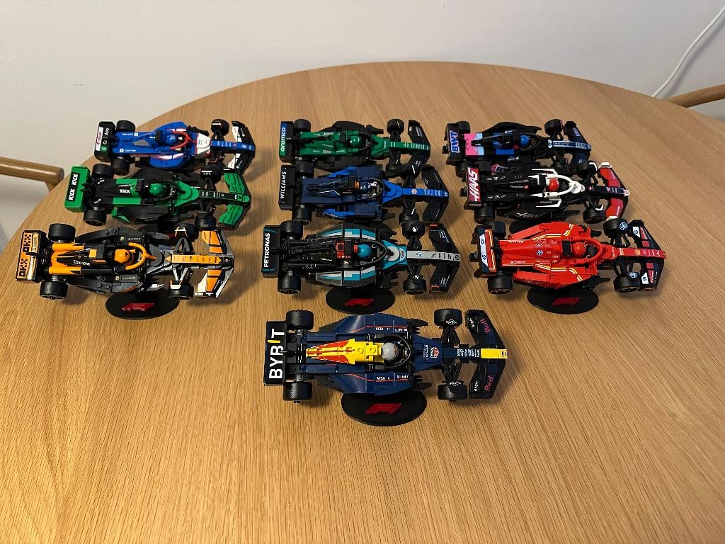 F1 Display Stand – F1 Logo Base - Fits F1 Speed Champions, Info@holdmybrick.com, Nieuw, Ophalen of Verzenden, Arnhem