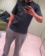 Prada T-shirt met zak, Ophalen of Verzenden, Zo goed als nieuw, Maat 46 (S) of kleiner, Zwart