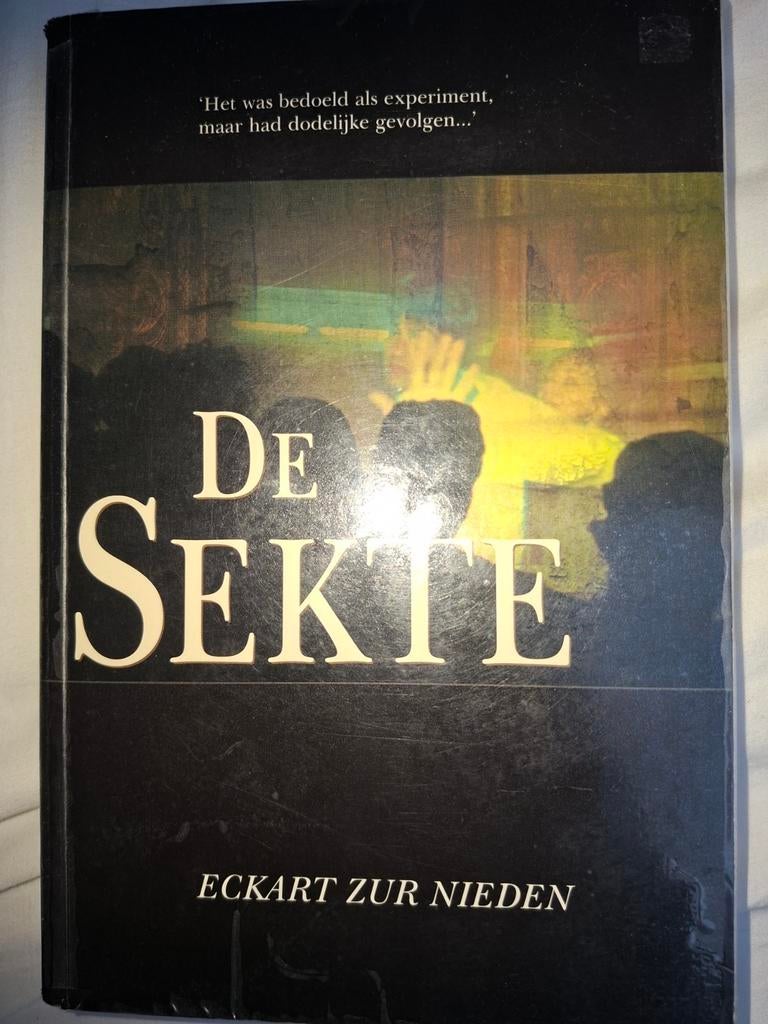 De Sekte - Eckart zur Nieden (2e hands boek), Ophalen of Verzenden