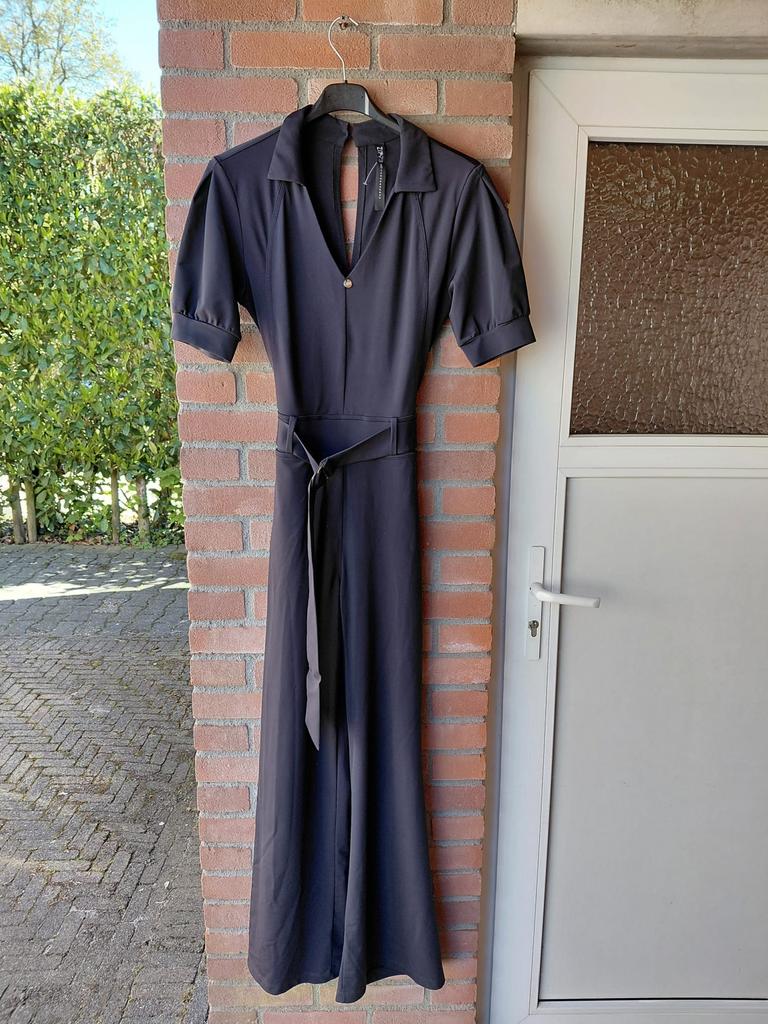 Zip73 travelstof jumpsuit zwart xs als nieuw, Kleding | Dames, Ophalen of Verzenden, Zo goed als nieuw, Maat 34 (XS) of kleiner