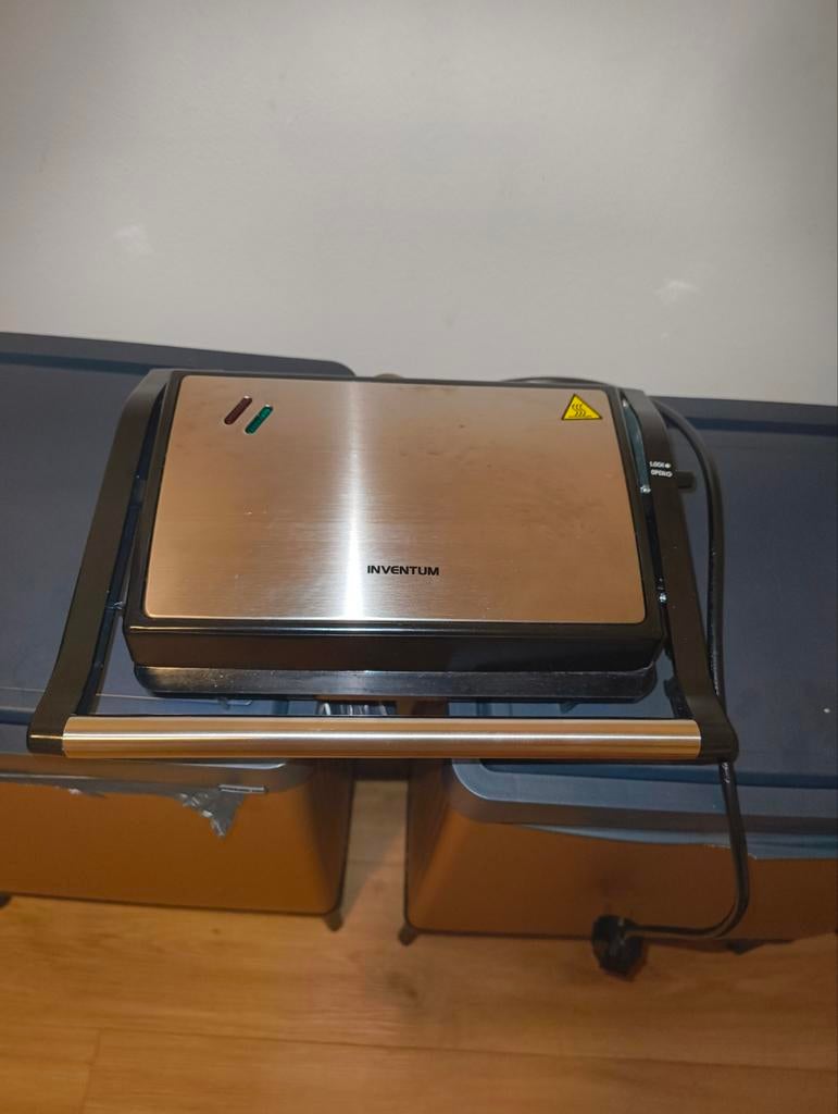 Inventum Grillplaat - Contactgrill - Panini maker, Witgoed en Apparatuur, Contactgrills, Gebruikt, Uitneembare platen, Vaatmachinebestendige platen