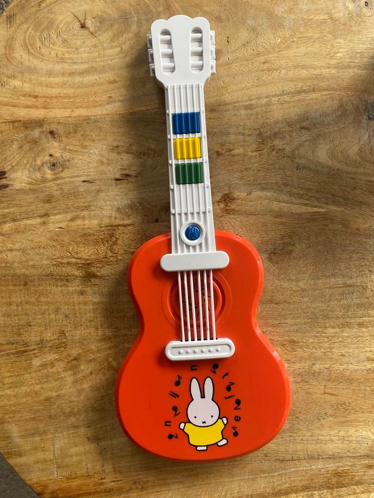 Nijntje gitaar, Kinderen en Baby's, Speelgoed | Overig, Ophalen, Zo goed als nieuw, Jongen of Meisje
