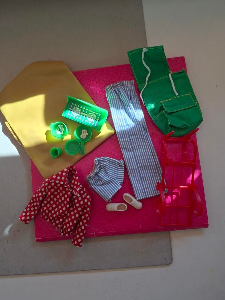 Barbie vintage set yellowstone kelley mattel 1974, Verzenden, Kleertjes